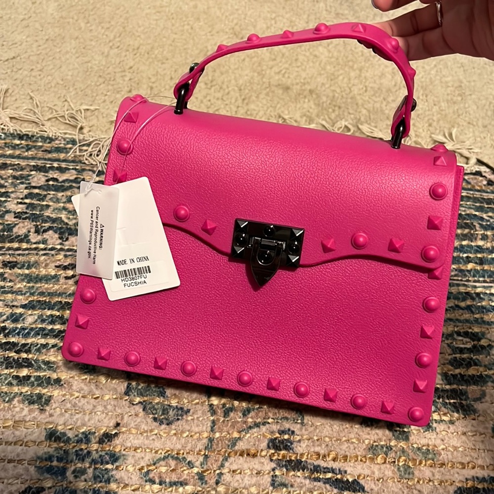 Women’s Pink handbag brand new with tags